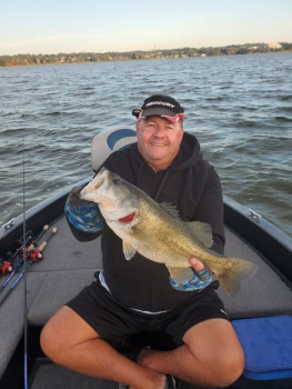 Lee with a 4.5 lb largemouth